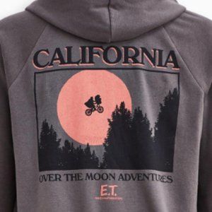 TORRID COZY HOODIE - ET UNIVERSAL - 30W - TORRID SIZE 6 - NWT